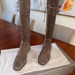 Aquatalia suede boots size 10B soft light brown